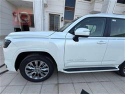 تۆیۆتا لاند کروزەر